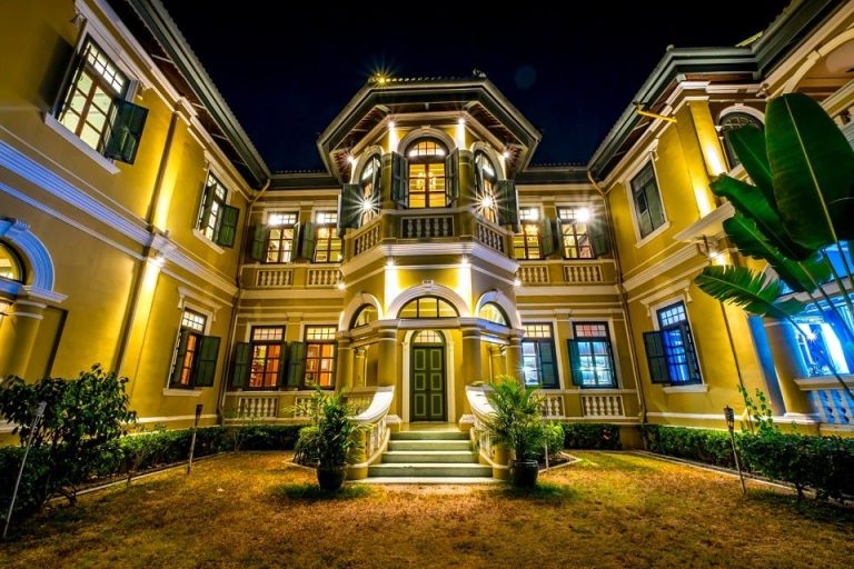 Mansion Pictures of Joyce Meyer House