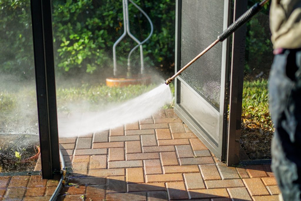 How Often Should You Get Your House Professionally Pressure Washed in Florida